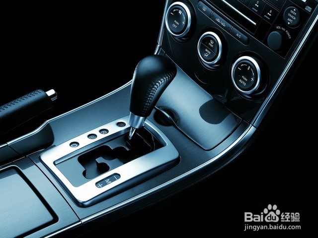 手自一体d1如何切换回d档?