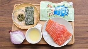 怎么做三文鱼饭团