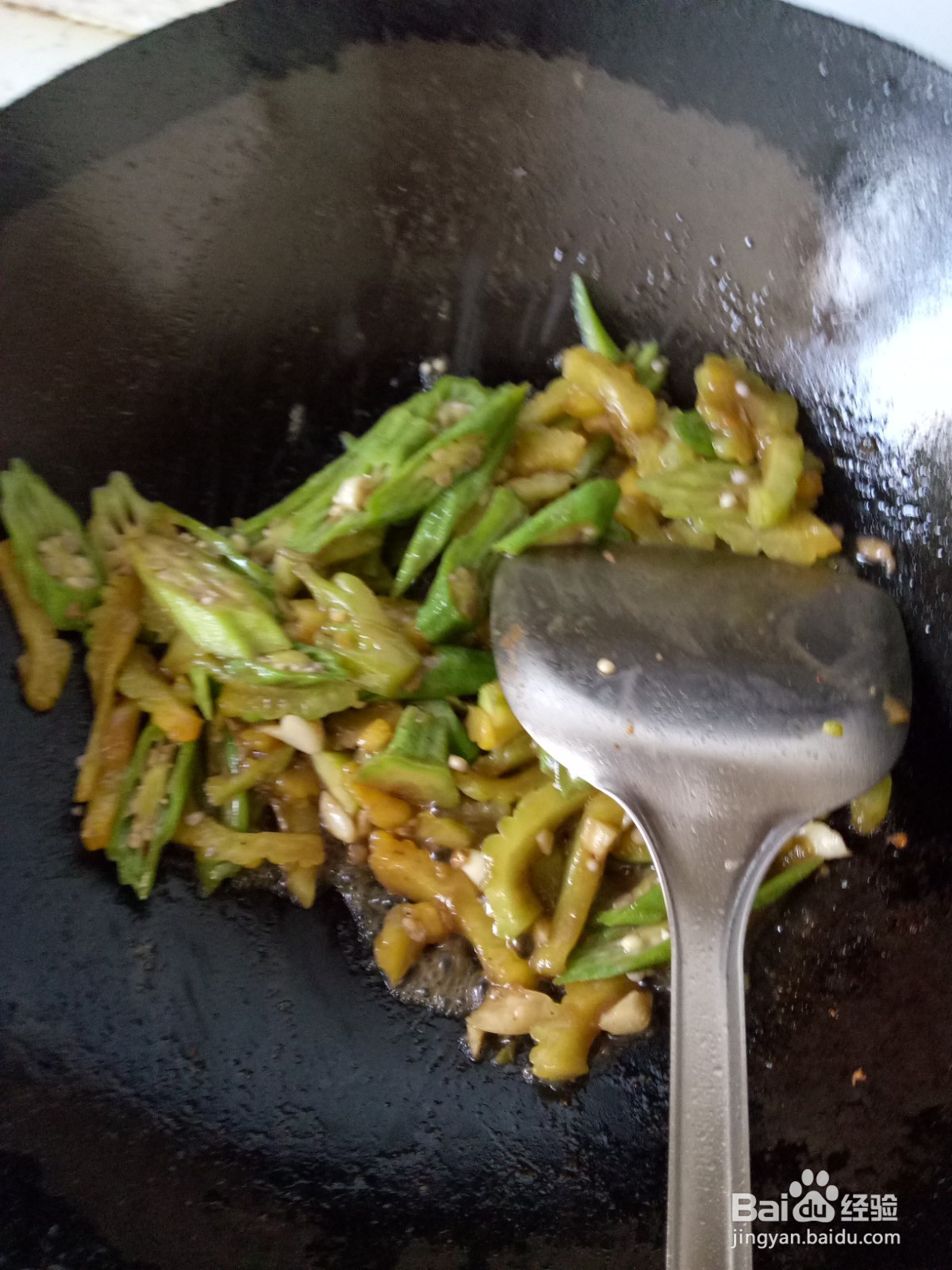 家常苦瓜炒秋葵