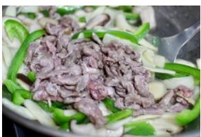 炒牛肉的家常做法