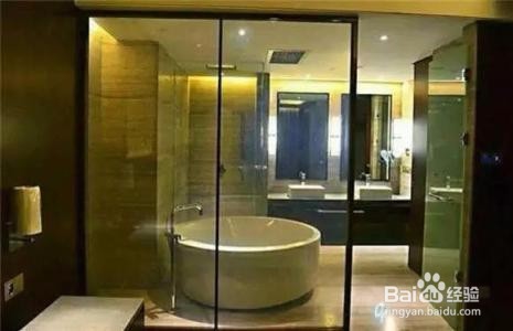 为什么酒店的卫生间要做成透明的？