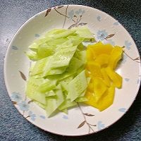 如何制作黄瓜炒虾仁