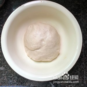 奶香芋泥餐包的做法