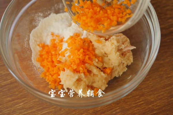 宝宝辅食-宝宝不爱吃饭是辅食喂养时忽略