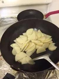 家常干锅土豆片