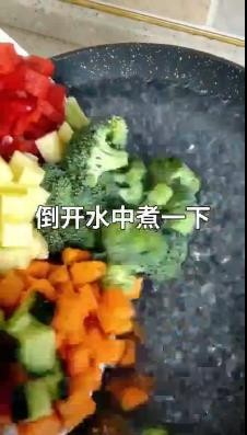 美味好吃的爆炒小虾