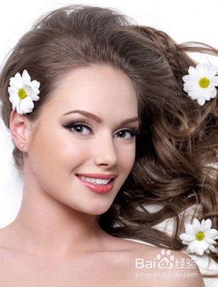 熬夜族肌肤如何调理 ‘渴望阳光的小丑’来支招