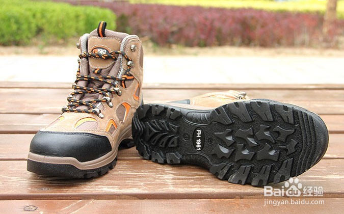 橡胶底材质的安全鞋种类