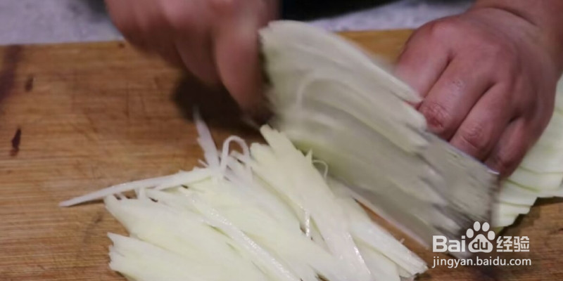 土豆怎么做成一道美味菜呢