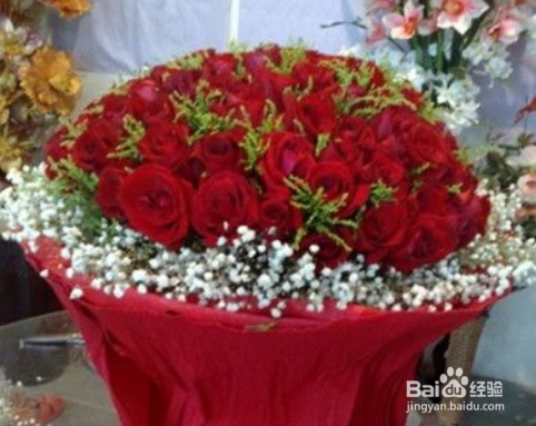 99朵玫瑰花束包装教程