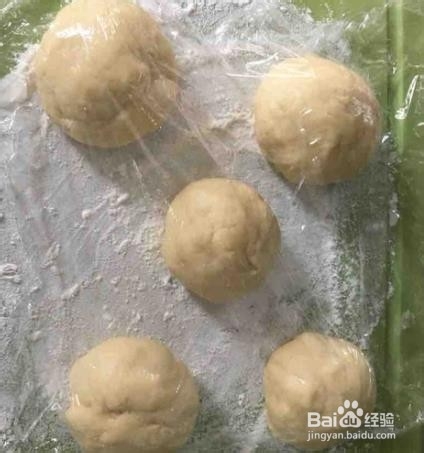 如何制作芝士熔岩面包
