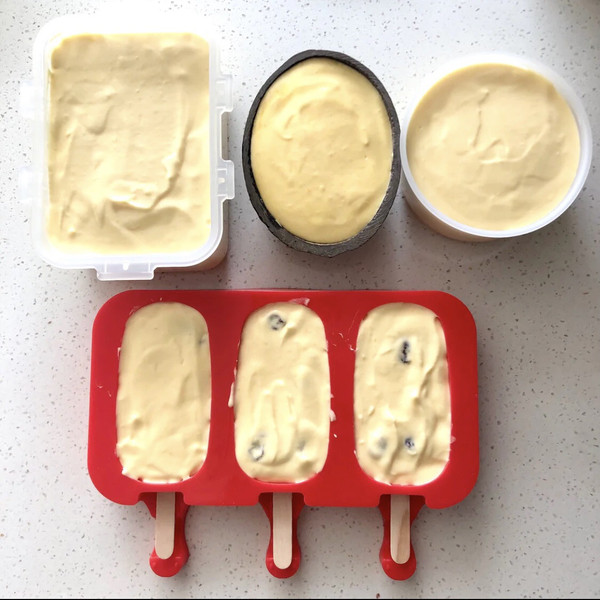 无冰渣丝滑口感芒果蔓越莓冰激凌