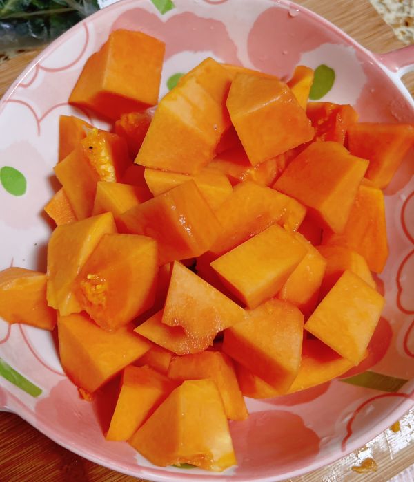 养颜牛奶木瓜羹