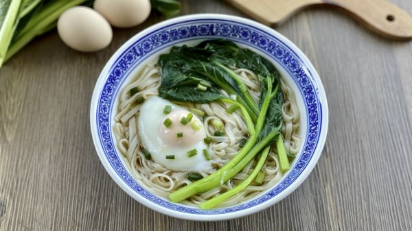 荷包蛋青菜挂面