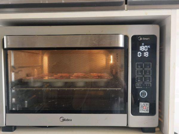 老式无水坚果蛋糕