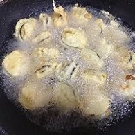 不让老弟点外卖16--鱼香茄饼