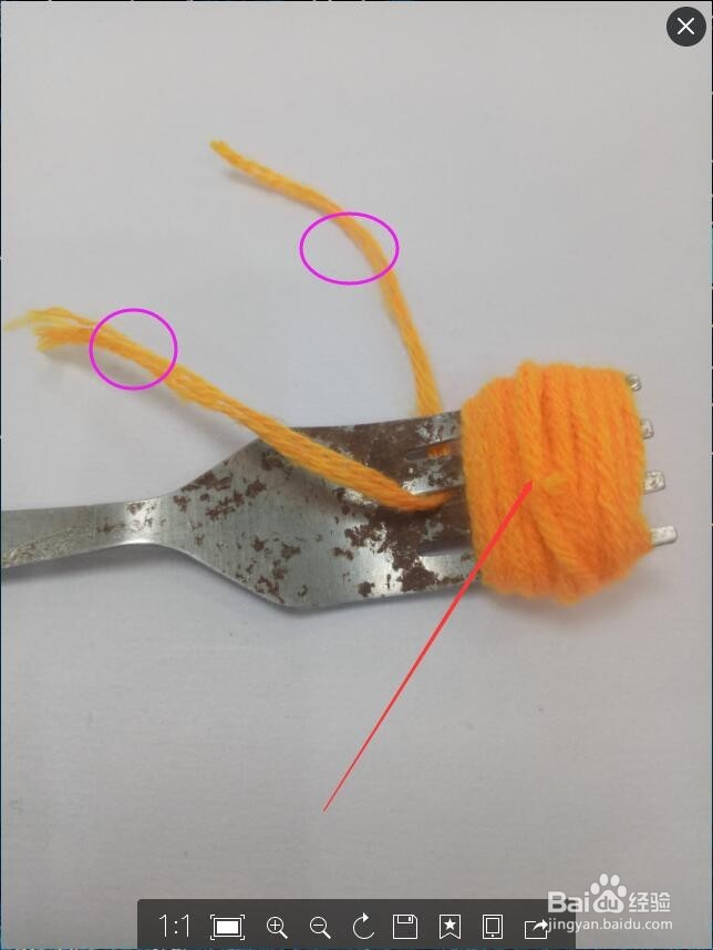 用不锈钢叉子做毛线球