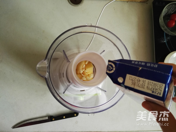 苹果杏仁奶昔