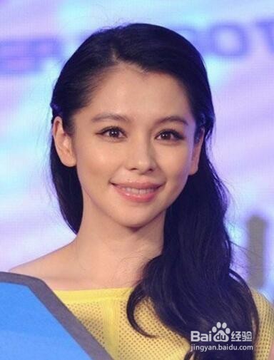 全明星侧卷发秀美侧脸，满屏都是女神啊