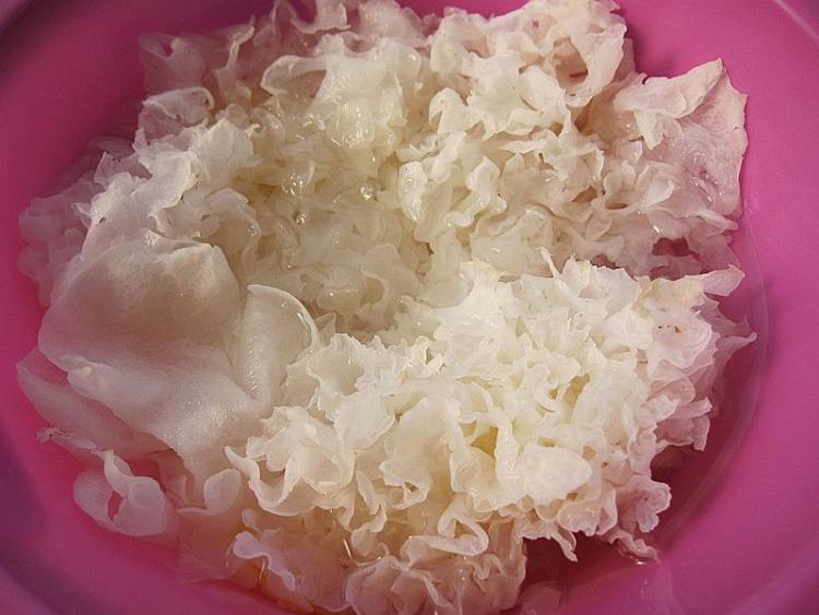 紫薯银耳羹的做法，快收快收！