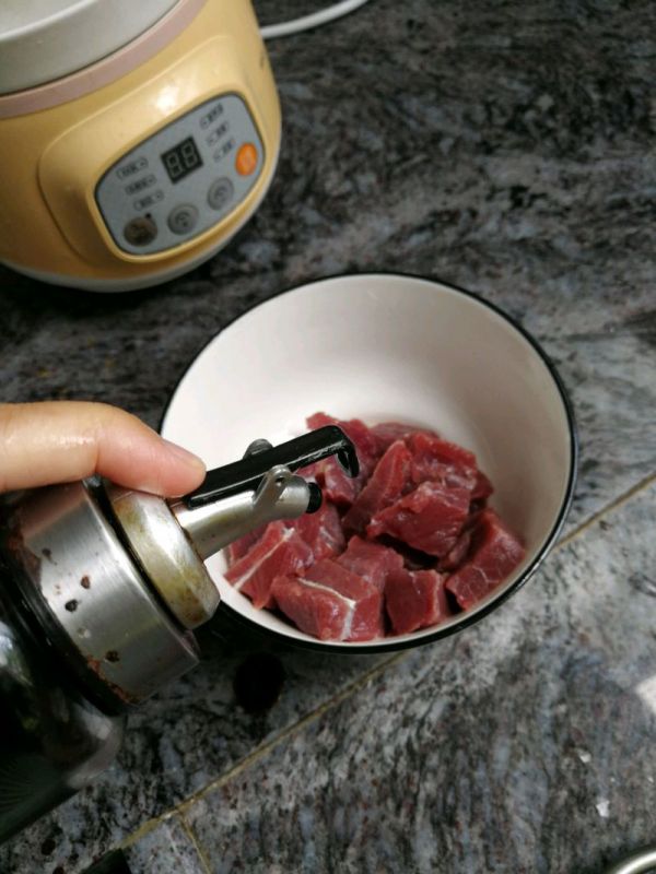 黑椒牛肉粒焖杏鲍菇