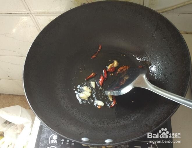如何做酸辣土豆丝呢