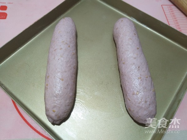 紫薯亚麻籽软欧