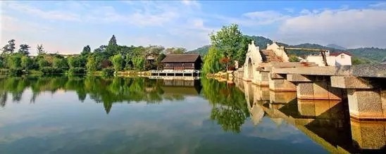 杭州特色小镇建设的做法和特点