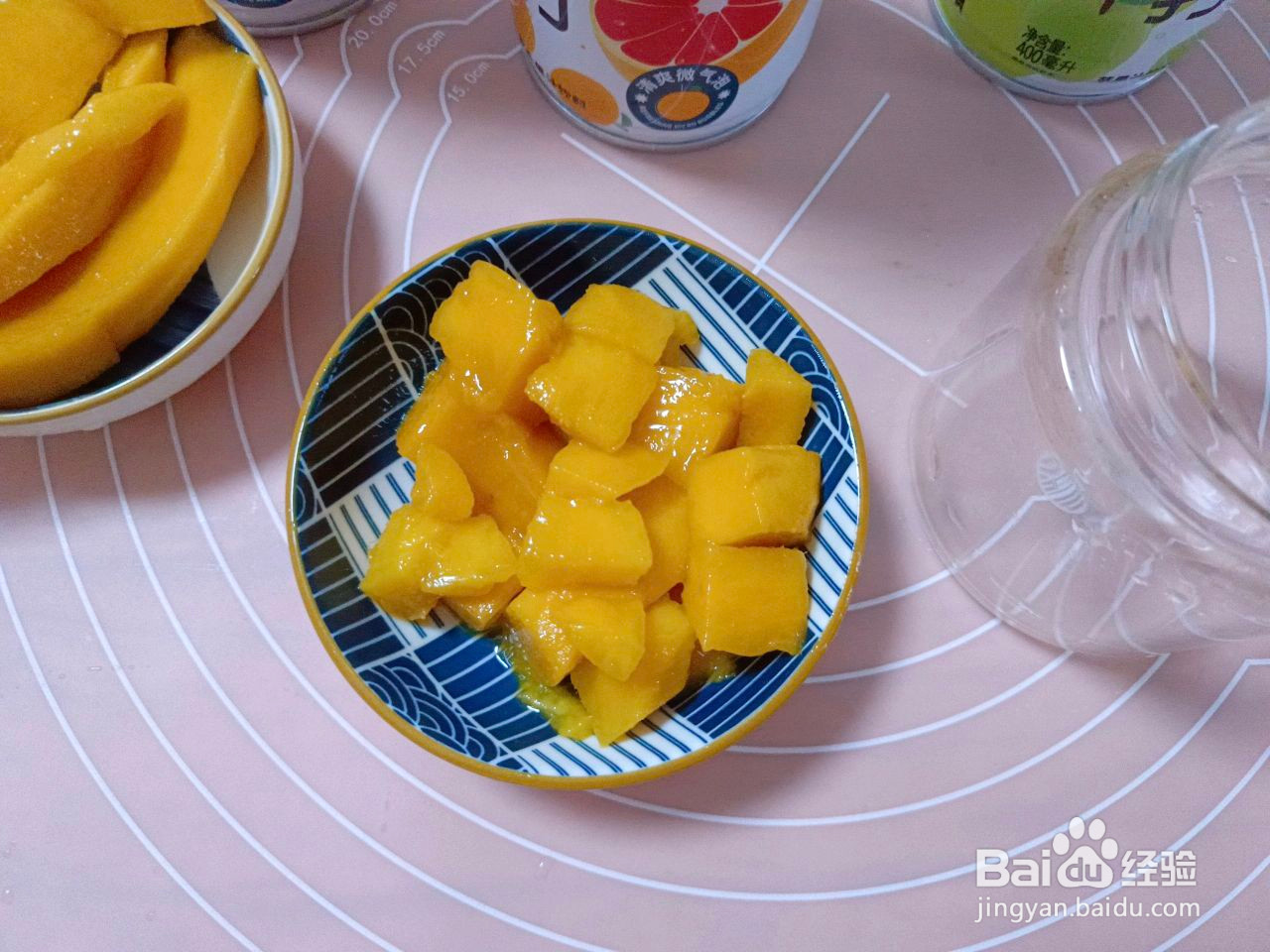 芒果桃桃气泡水的做法