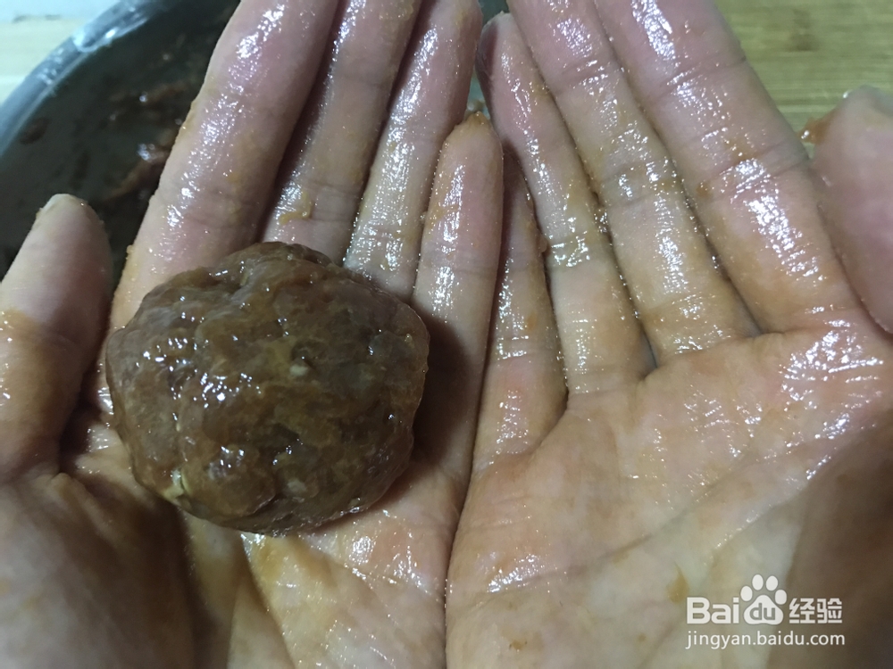 怎么做猪柳蛋汉堡?