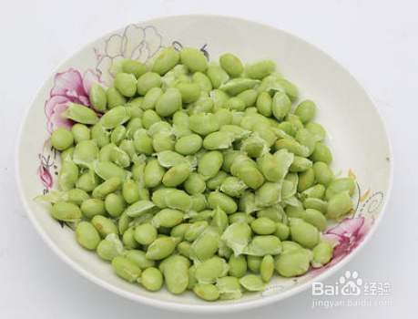 家庭自制毛豆炒鸡蛋