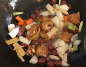怎么做咖喱鸡焖饭