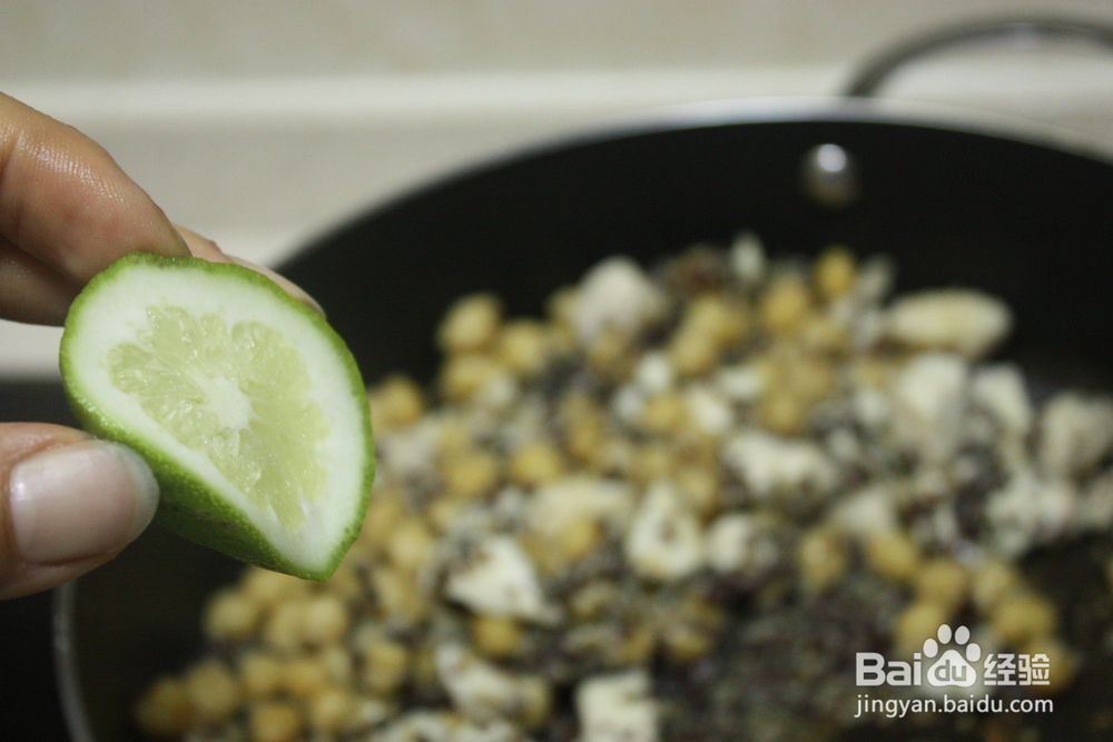 适合懒人做的鹰嘴豆藜麦鸡胸沙拉