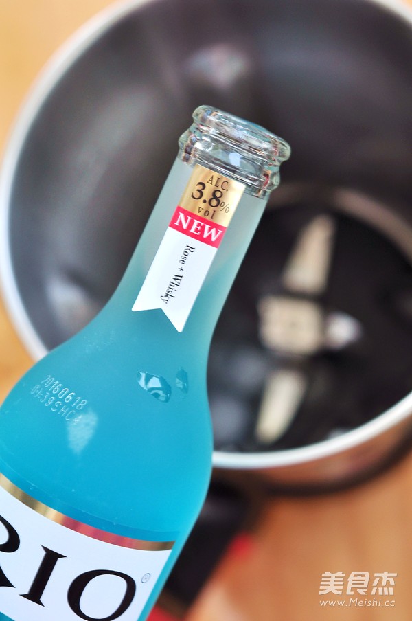 RIO双色雪顶鸡尾酒