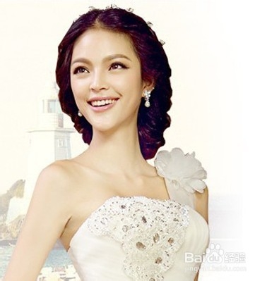 简约新娘发型推荐 打造唯美梦幻公主风