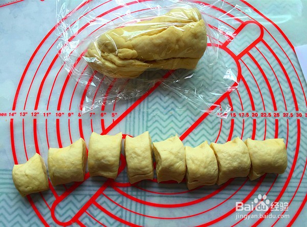 如何做出好吃的酸菜猪肉馅饼