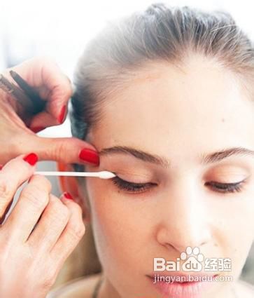 日常怎么画烟熏眼妆