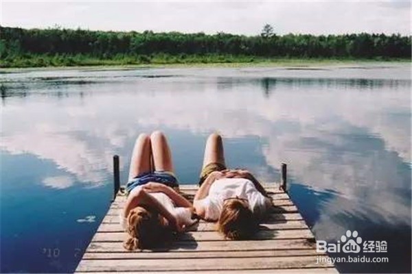 拍照攻略-50大闺蜜拍照姿势,学来刷爆你朋友圈