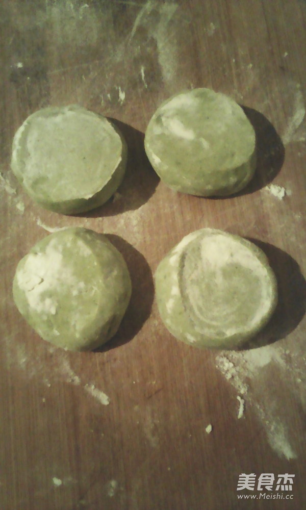 茼蒿春卷皮的做法