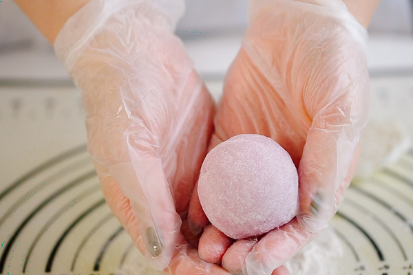 绿豆芝士冰皮月饼