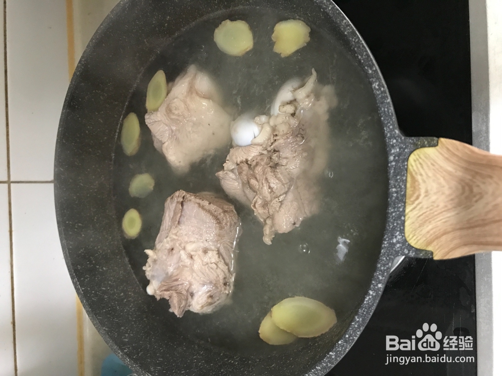 山药玉米筒骨汤