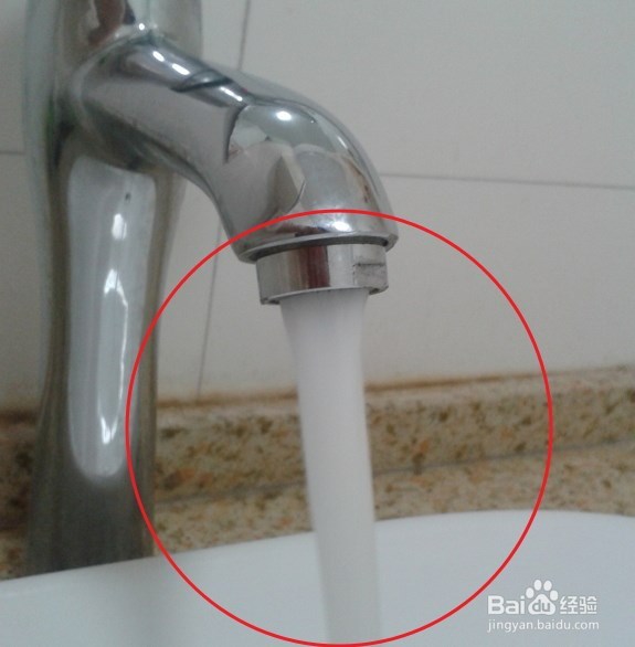 【简简单单】水龙头水流越来越小怎么办?