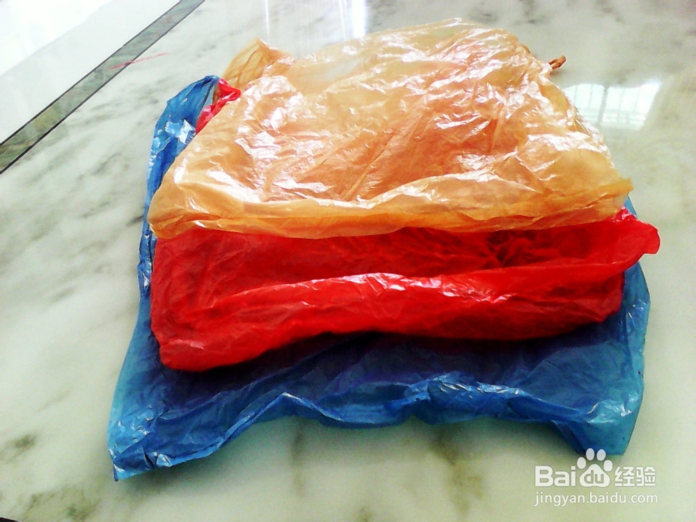 制作含苞未放的红玫瑰