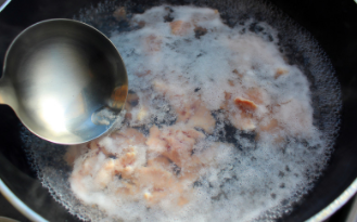 枸杞猪腰瘦肉汤