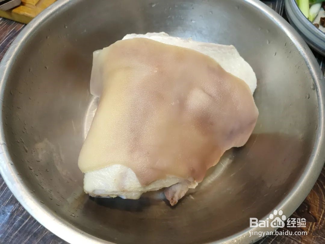 过年菜“酱肘子”怎么做？