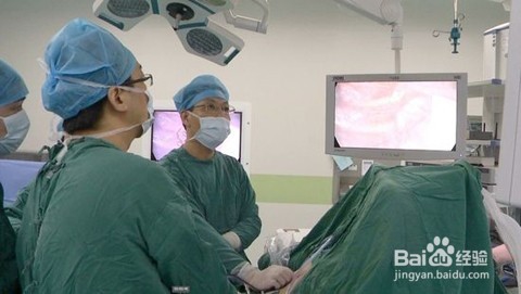 手汗症的症状 缓解手汗症的方法