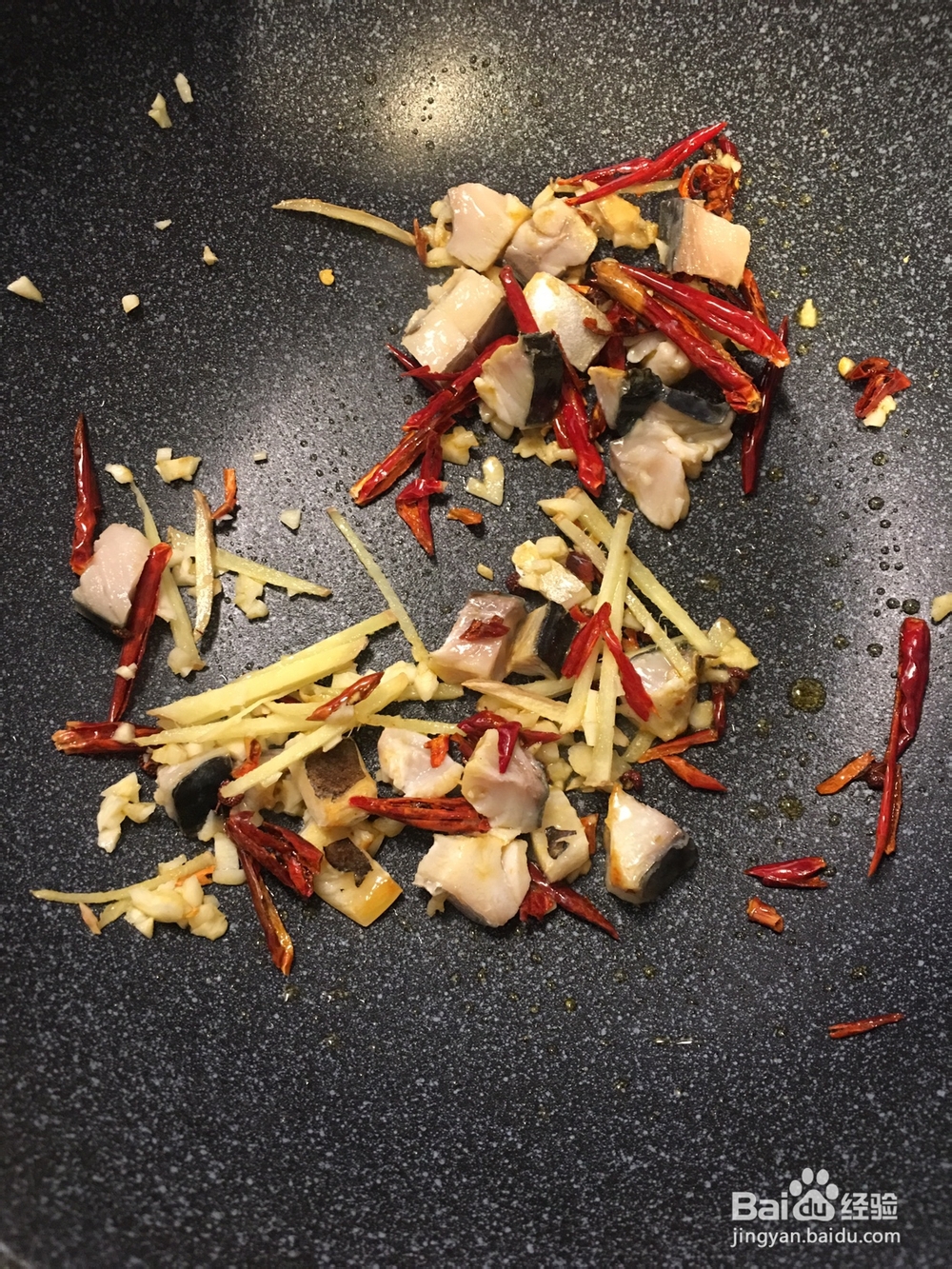 做咸鱼茄子煲不油炸的教程