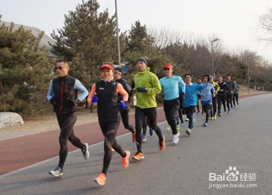 跑马拉松的技巧和方法