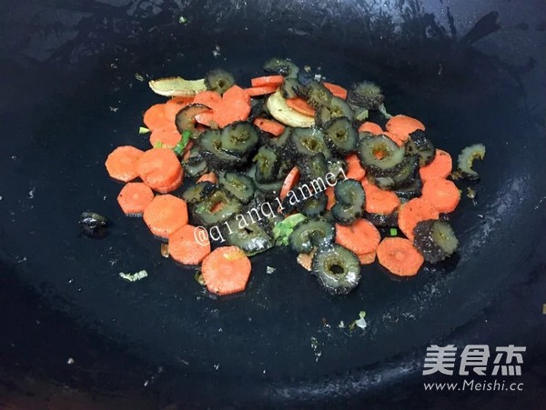 海参鸡蛋疙瘩汤