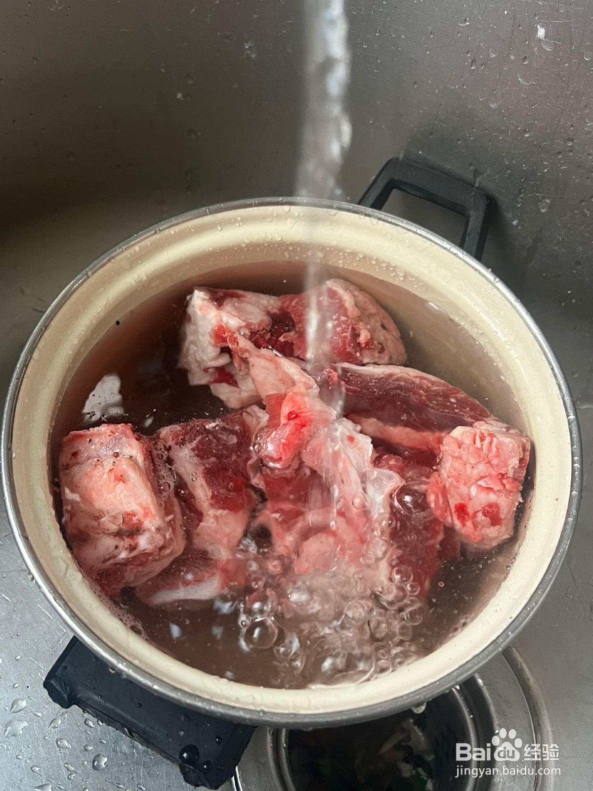 牛排骨清汤的做法